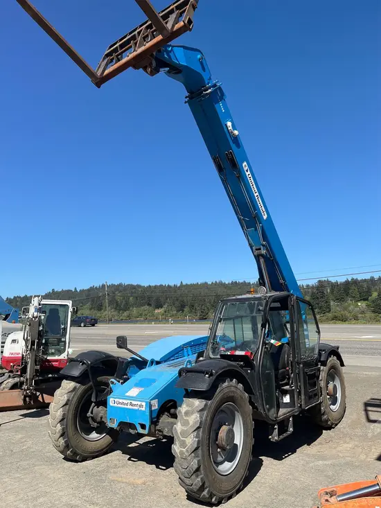 2016 Genie GTH-844 Forklift