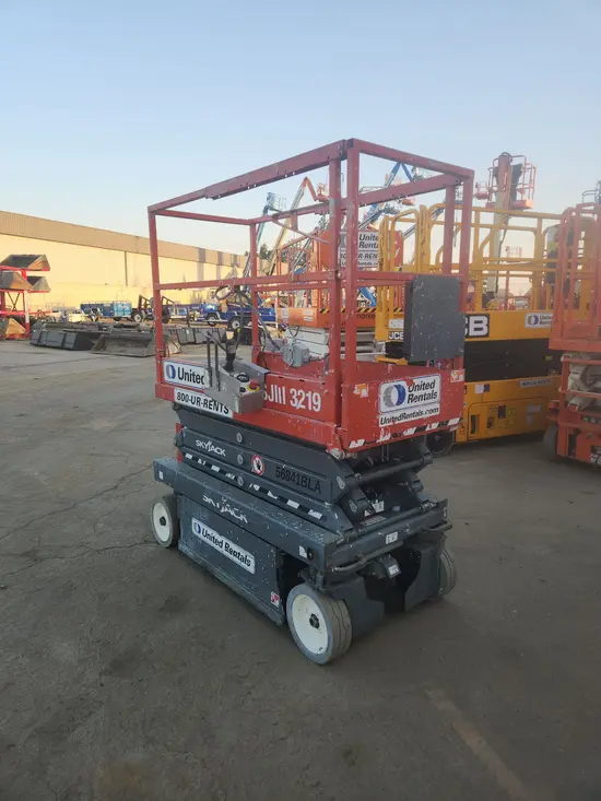 2018 Skyjack SJIII3219 Scissor Lift