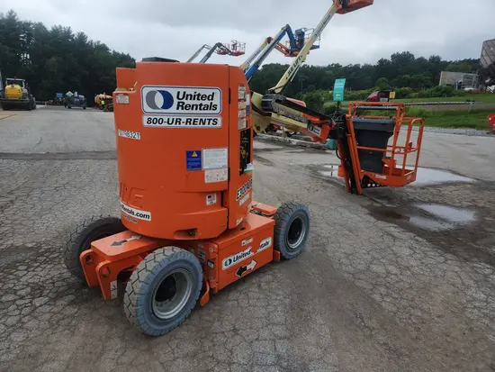 2018 JLG E300AJP Articulating Boom Lift