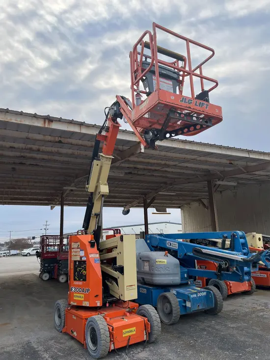 2017 JLG E300AJP Articulating Boom Lift