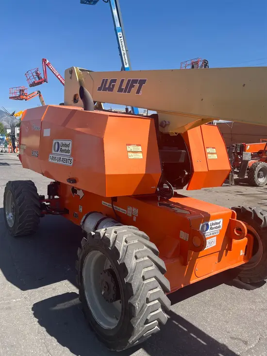 2017 JLG 800S Boom Lift