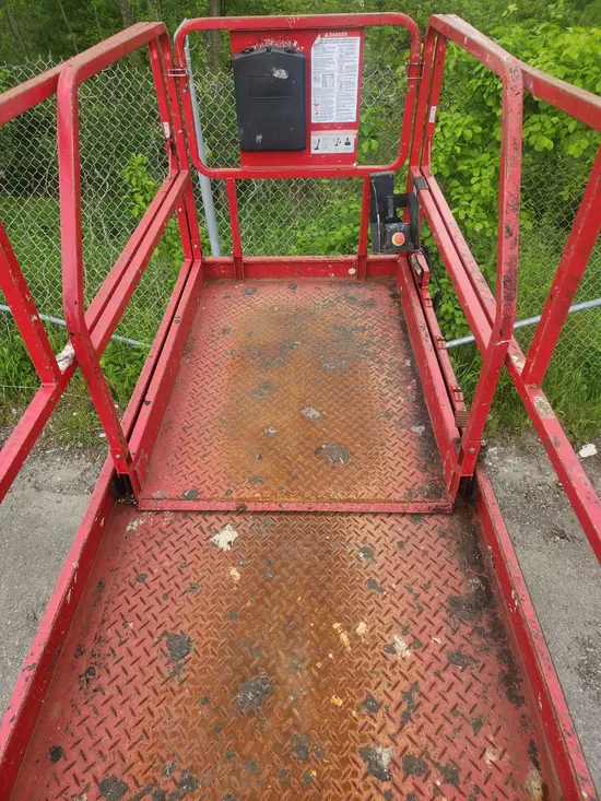 2017 MEC 4555SE Scissor Lift