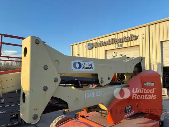 2016 JLG E400AJPN Articulating Boom Lift
