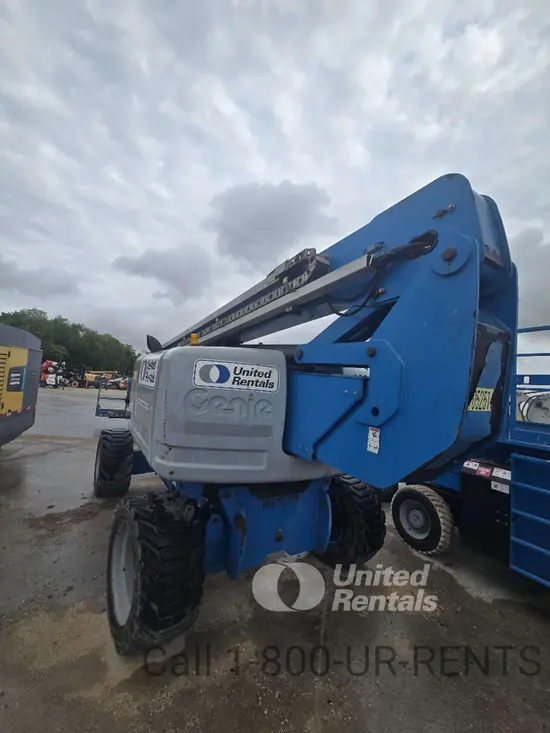 2016 Genie Z-80/60J Articulating Boom Lift