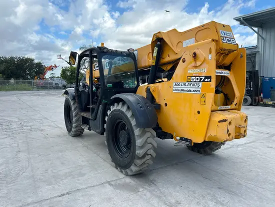 2019 JCB 507-42 Forklift