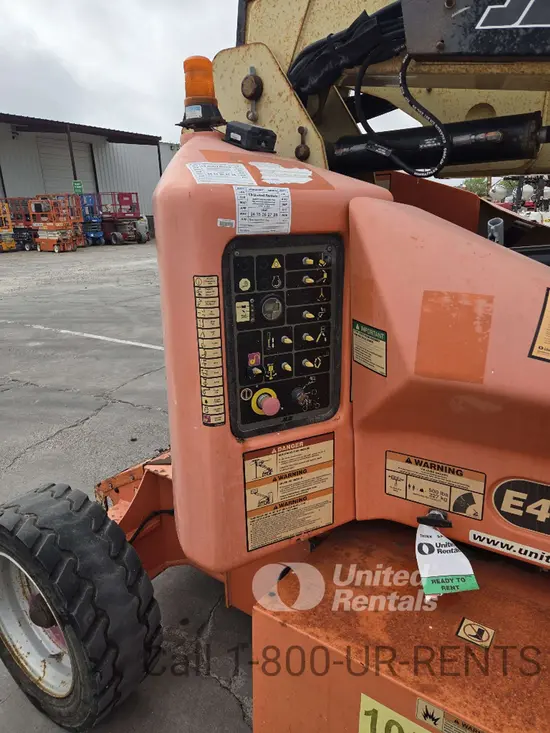 2017 JLG E450AJ Articulating Boom Lift