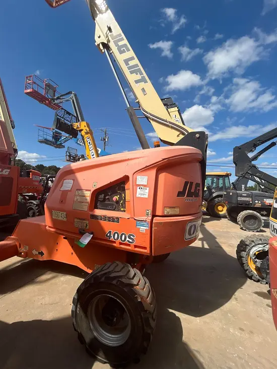 2017 JLG 400S Boom Lift