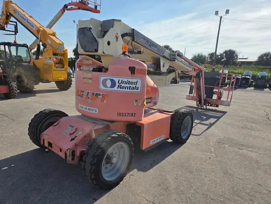 2015 JLG E450AJ Articulating Boom Lift
