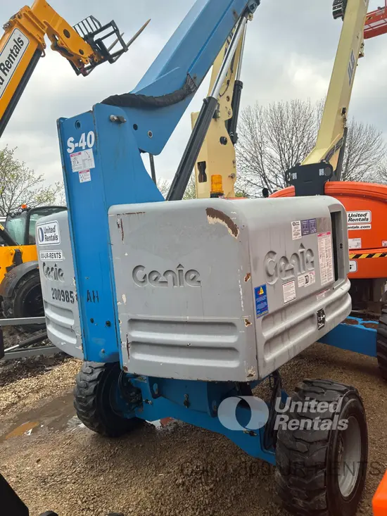 2017 Genie S-40 Boom Lift
