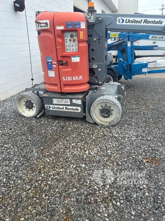 2018 Skyjack SJ30ARJE Articulating Boom Lift