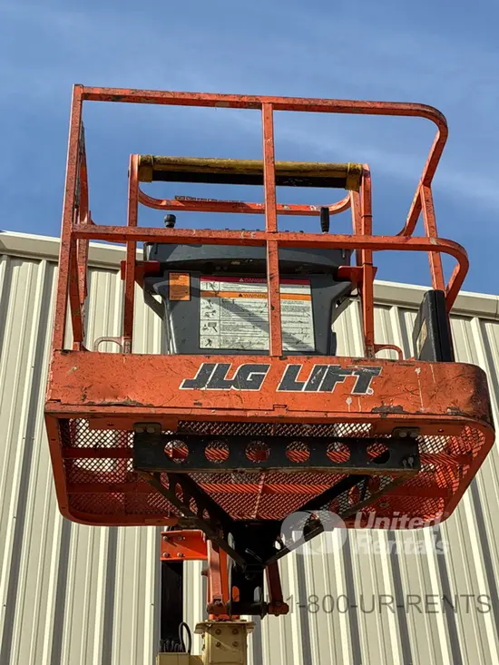 2018 JLG E300AJP Articulating Boom Lift