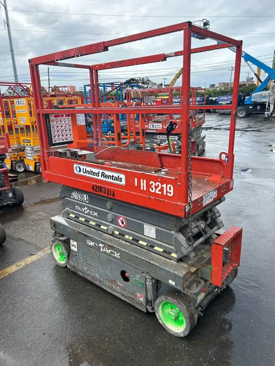2017 Skyjack SJIII3219 Scissor Lift