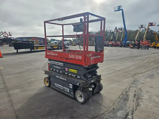 2016 Skyjack SJIII3219 Scissor Lift