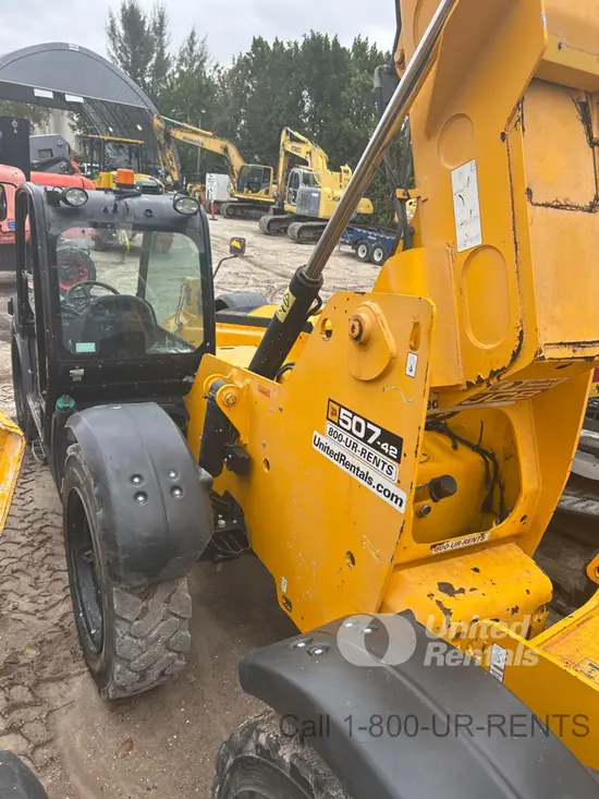 2021 JCB 507-42 Forklift