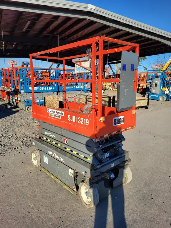 2017 Skyjack SJIII3219 Scissor Lift