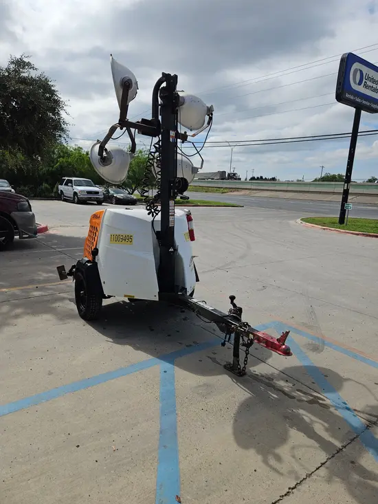 2019 Magnum Pro MLT6SM Portable Light Tower