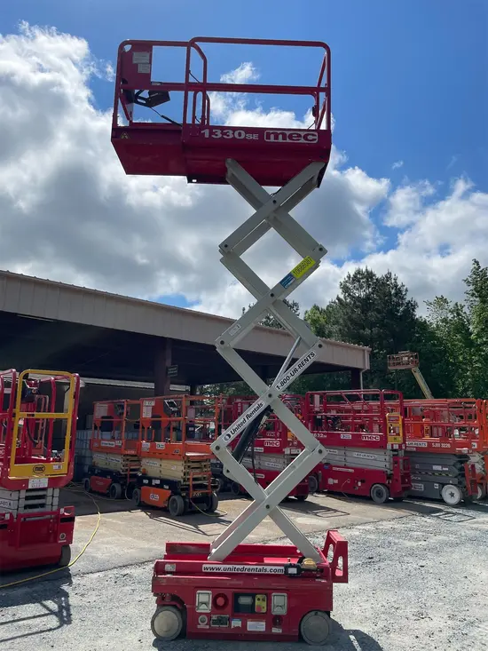 2017 MEC 1330SE Scissor Lift