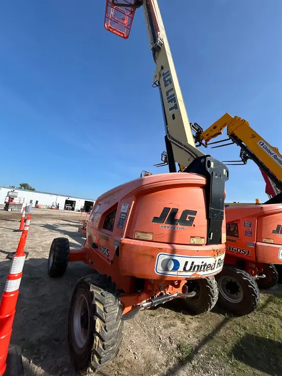 2016 JLG 400S Boom Lift