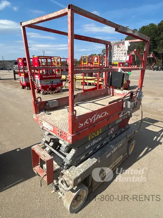 2016 Skyjack SJIII3219 Scissor Lift