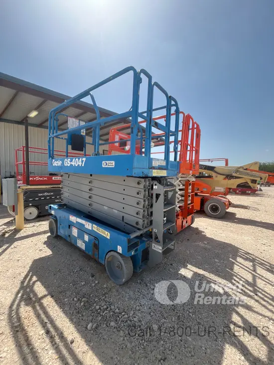 2018 Genie GS-4047 Scissor Lift