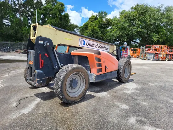 2017 JLG 742 Forklift