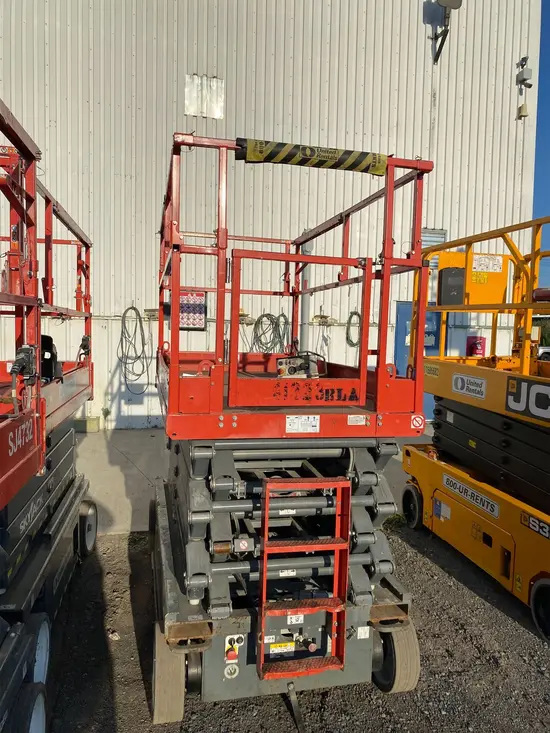 2017 Skyjack SJIII4740 Scissor Lift