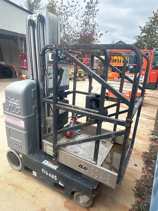 2018 JLG 20MVL Self-Propelled One-Person Lift