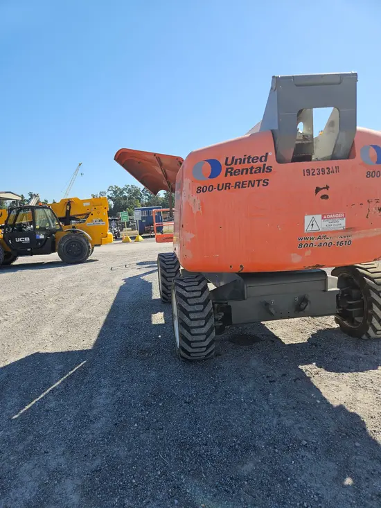 2017 Snorkel 660SJ Boom Lift