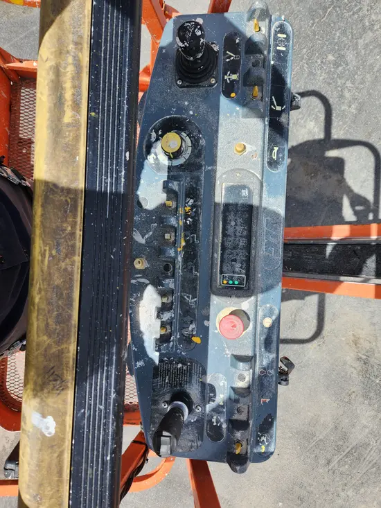 2016 JLG E450AJ Articulating Boom Lift