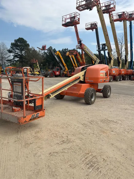 2017 JLG 400S Boom Lift