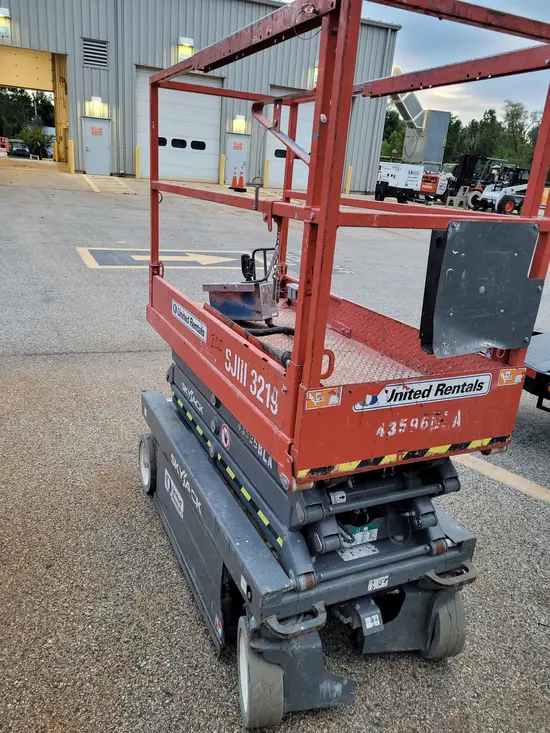 2017 Skyjack SJIII3219 Scissor Lift