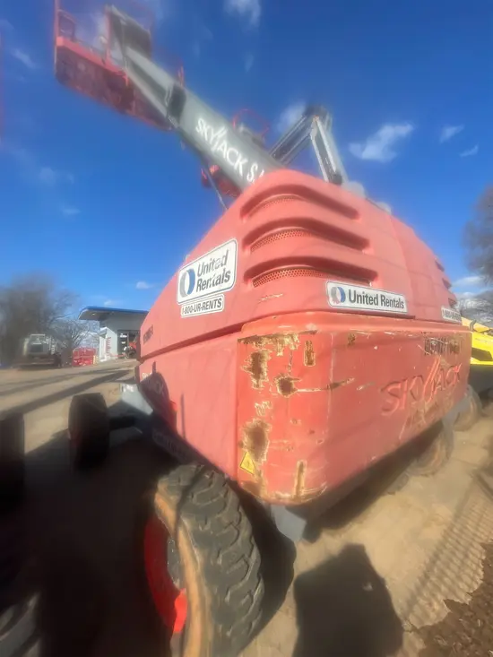 2016 Skyjack SJ40T Boom Lift