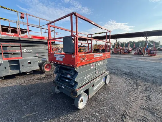 2017 Skyjack SJIII4632 Scissor Lift