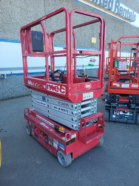 2019 MEC MICRO 19 Scissor Lift