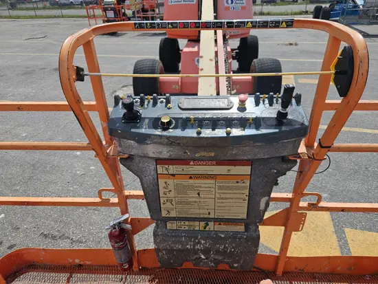 2017 JLG 400S Boom Lift