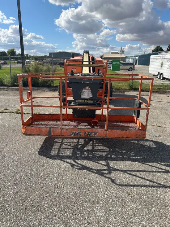 2017 JLG 600S Boom Lift