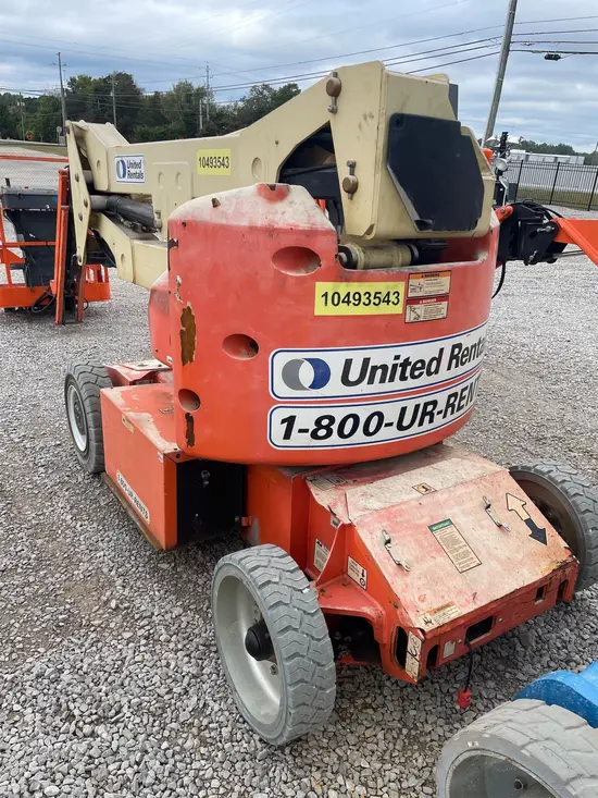 2016 JLG E400AJPN Articulating Boom Lift