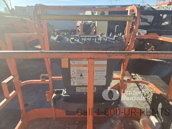 2017 JLG E450AJ Articulating Boom Lift