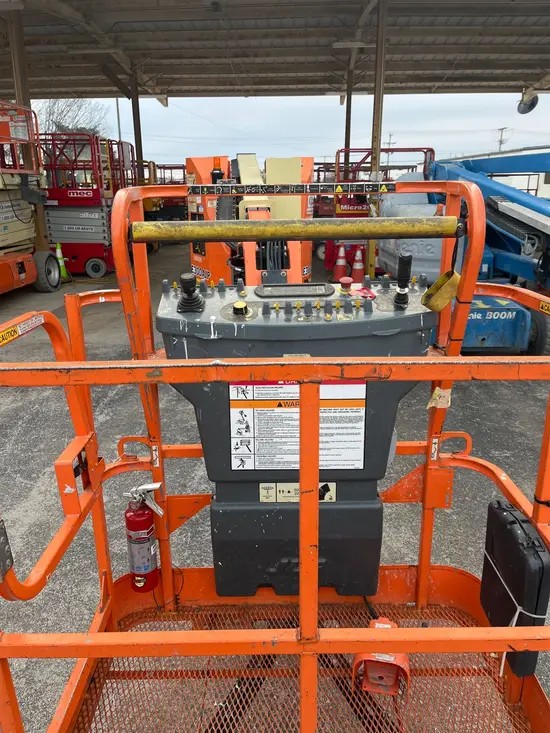 2017 JLG E300AJP Articulating Boom Lift