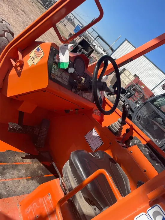 2017 SKYTRAK 10054 Forklift