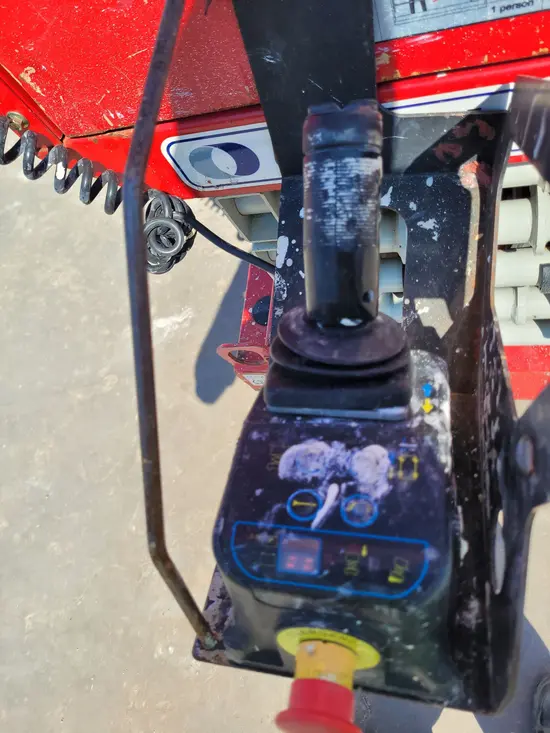 2018 MEC MICRO 19 Scissor Lift