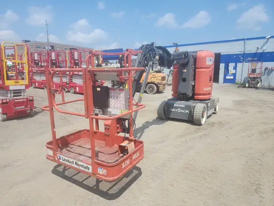 2017 Skyjack SJ30ARJE Articulating Boom Lift