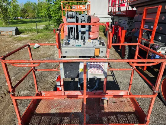 2017 Skyjack SJ46AJ Articulating Boom Lift