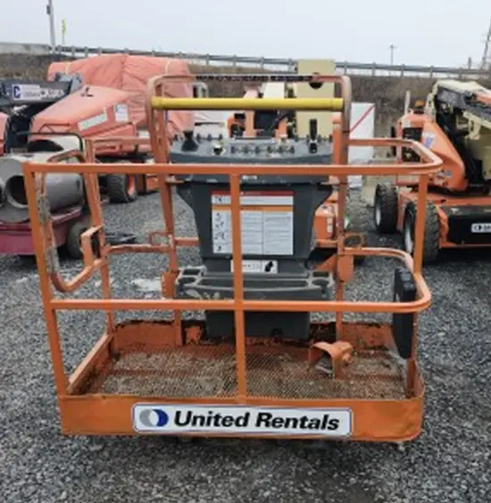 2017 JLG E450AJ Articulating Boom Lift