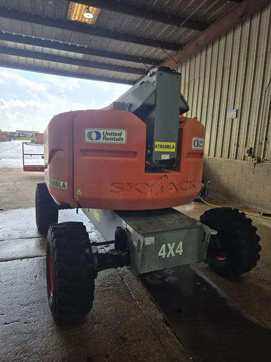 2017 Skyjack SJ63AJ Articulating Boom Lift