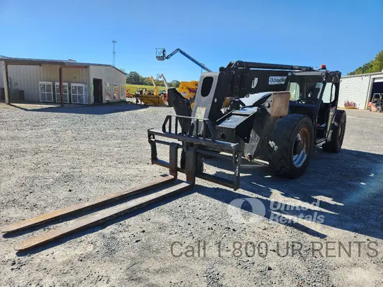 2019 JLG 1043 Forklift