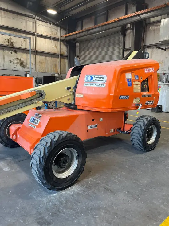 2017 JLG 400S Boom Lift