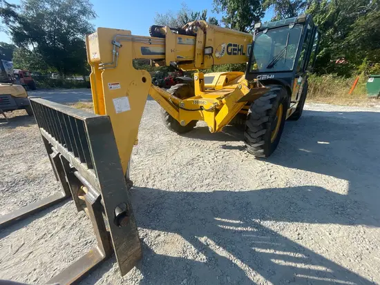 2019 Gehl DL12-55 Forklift
