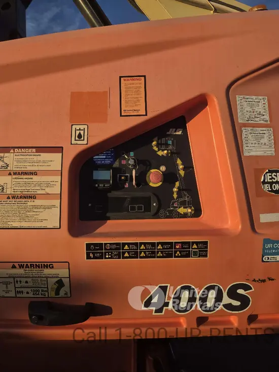 2017 JLG 400S Boom Lift