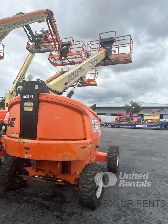 2017 JLG 400S Boom Lift